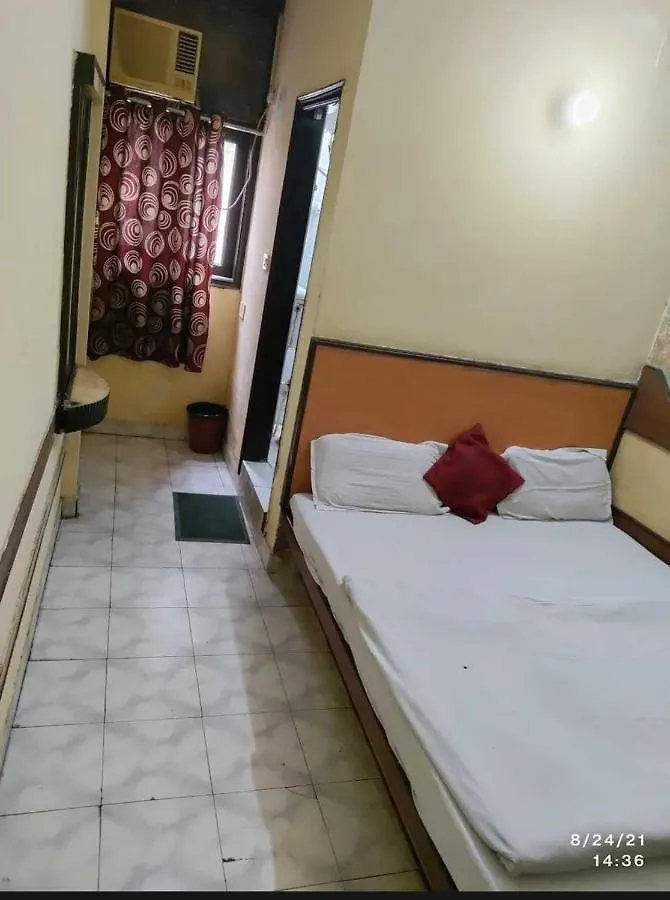 Hotel O Travel Inn New Delhi